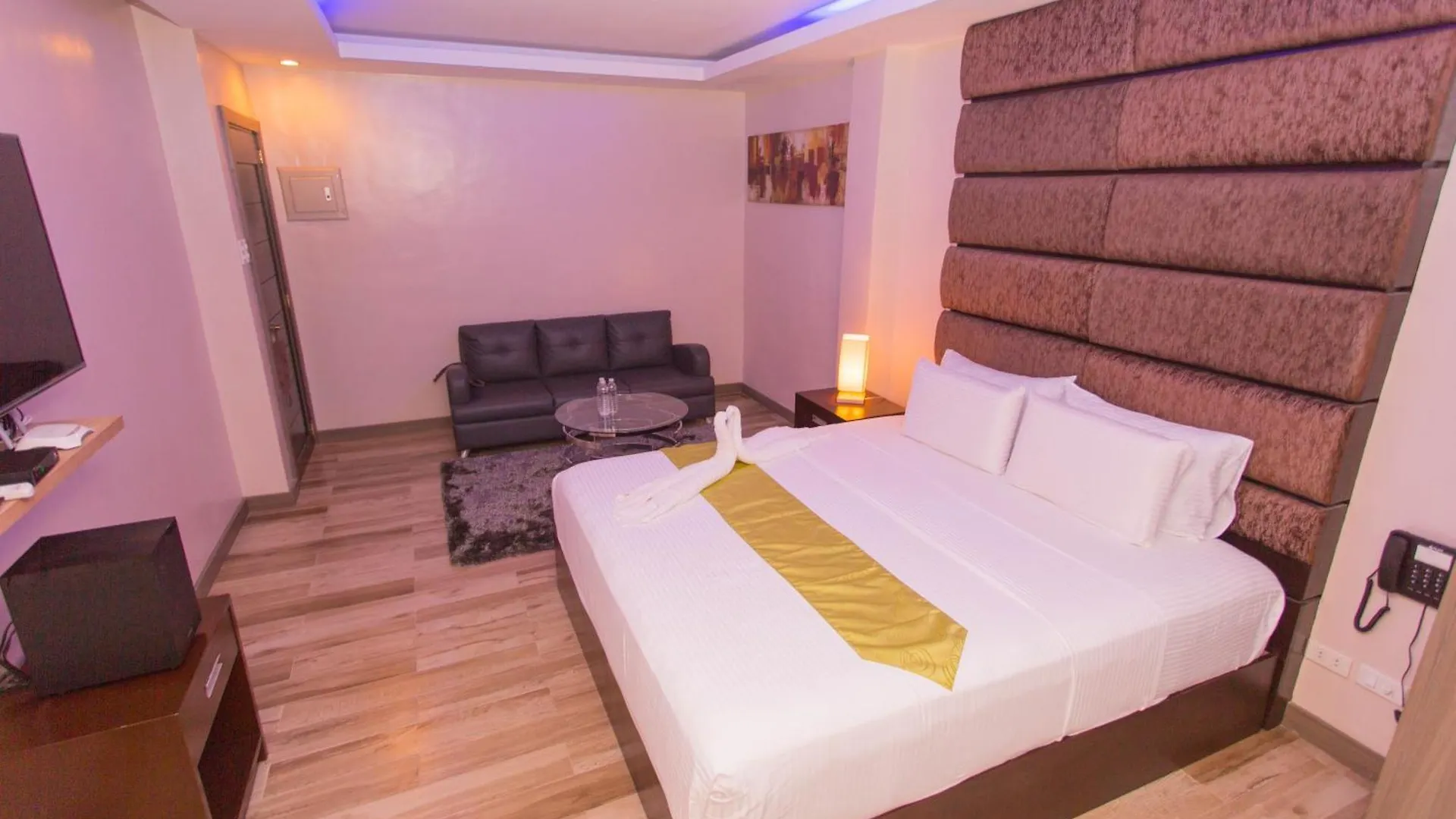 Hotel Cf Grand Central Angeles